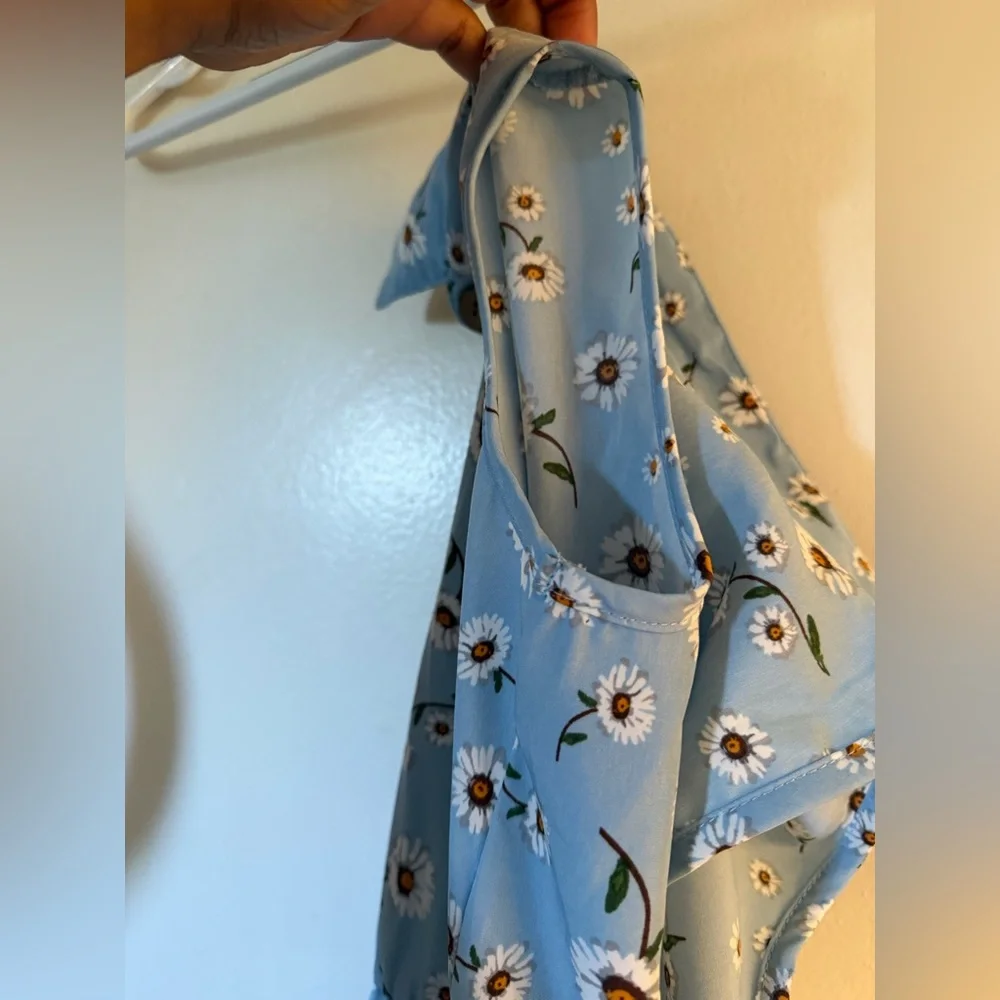 Lily Bleu Girls Blue Daisy Floral Button Front Dress Size 12 - Picture 8 of 8